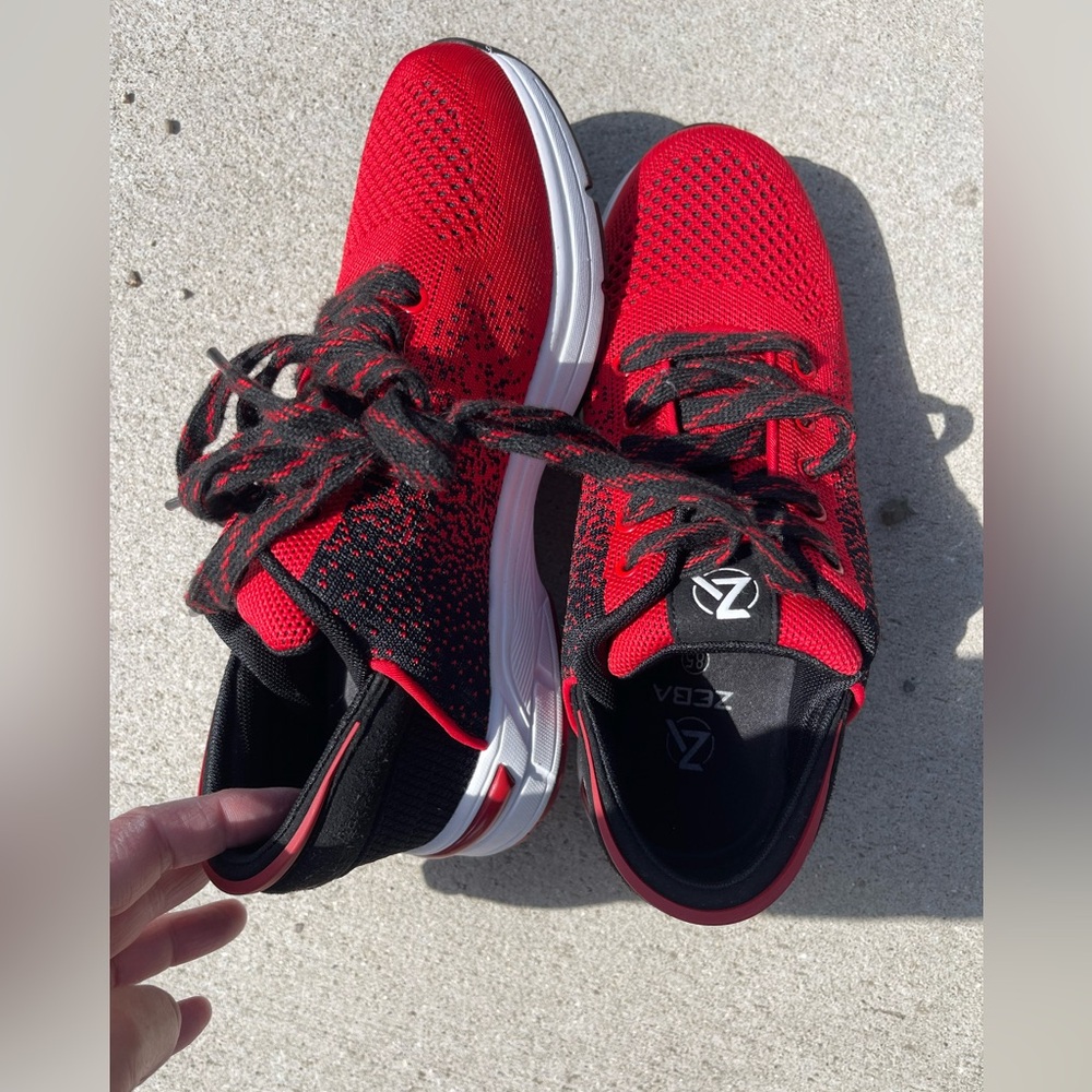 ZEBA Cherry Red Shoes Hands Free Slip-In Comfort Sneakers Mens Size 8.5